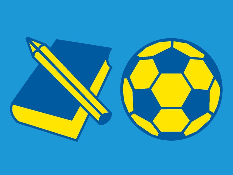 Icon eines Buchs auf dem ein Stift liegt und daneben ein Fußball. 