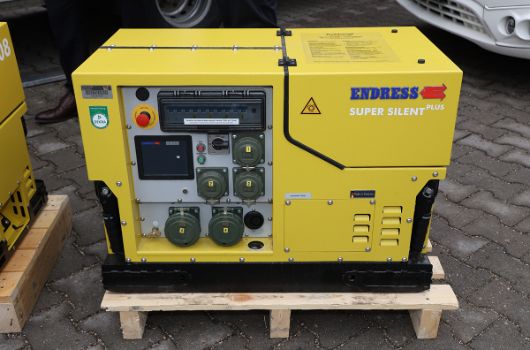 Generatoren der Münchner Feuerwehr für Kyiv 