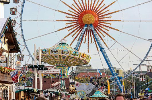 Oktoberfest: Kettenkarussell, Riesenrad