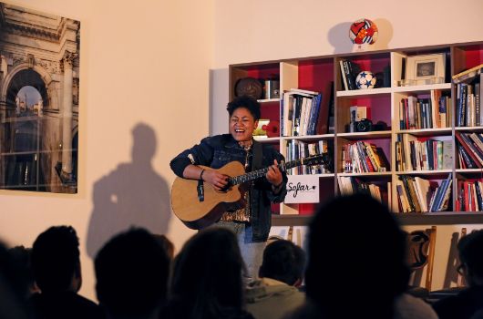 Musikerin Diana Ezerex (Foto: Presseamt / M. Nagy)