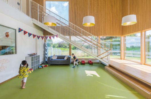 Treppe zur Galerie im Obergeschoss