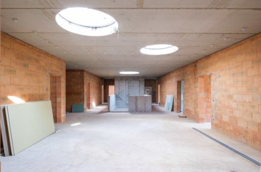 Aufenthaltsbereich und Garderoben im Obergeschoss