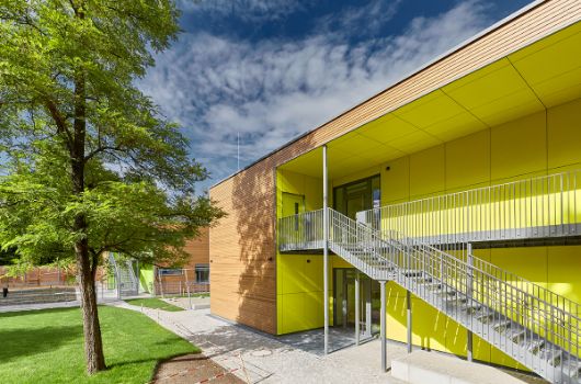 Ostansicht Haus 1: Pavillonanlagen inkl. Außenanlagen sind fertiggestellt