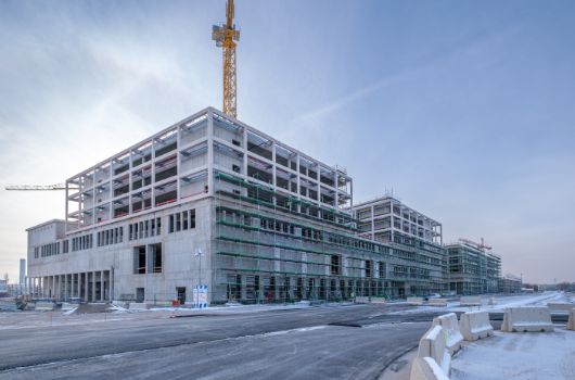 Rückansicht Gebäude - Ecke Gymnasium 