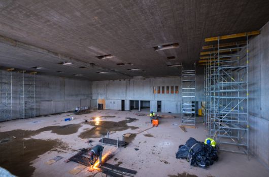 Flexarbeiten in der Turnhalle der Grundschule