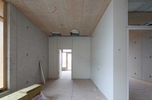 2.Obergeschoss – Blick Garderobe zum Lehrmittelraum, rechts Inklusionsraum