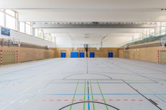 Dreifachsporthalle