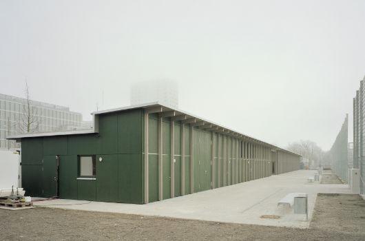 Gesamtansicht des Gebäudes mit Blick nach Osten