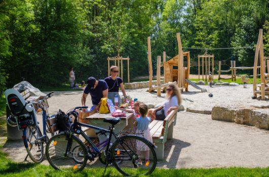 Spielplatz Feldmochinger See