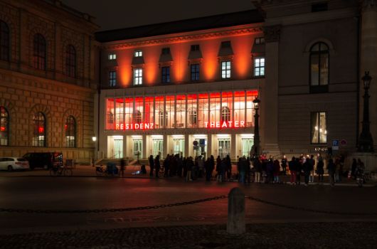 Orange Your City - Residenztheater/ © B. Donaubauer