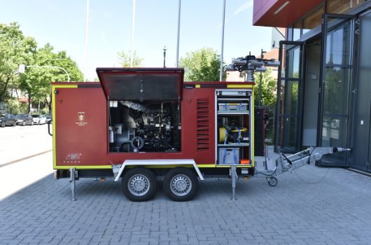 Lichtmastanhänger FwA Lima 125 kVA 
