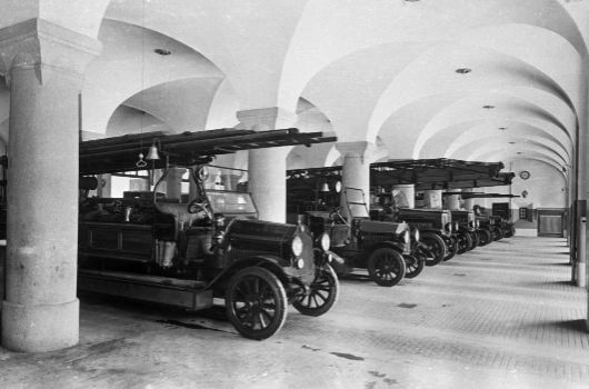 Münchner Löschzug FW1 circa 1914