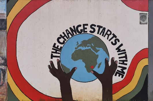 Wandmalerei im Sinne der Klimapartnerschaft 