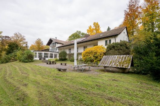 Ambach – Hauptgebäude