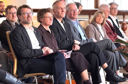 50 Jahre internationale Klassen - Nahaufnahme Publikum 