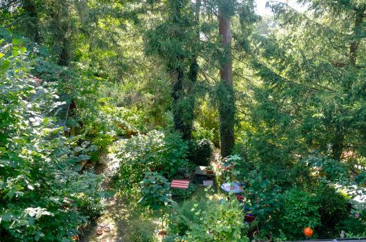 Vollmarstr. 7 Becher