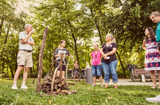 Aktionstag Urban Land Art in der Parkmeile Südpark - Warnberger Riedel