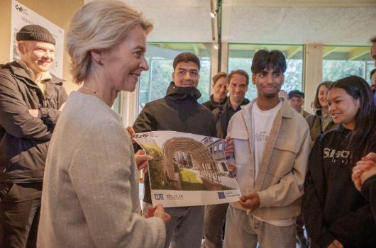 Ursula von der Leyen in Neuperlach