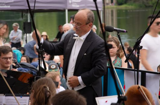 Dirigent Hartmut Zöbeley