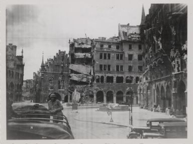 Amerikanische Besatzungssoldaten in München, Mai / Juni 1945