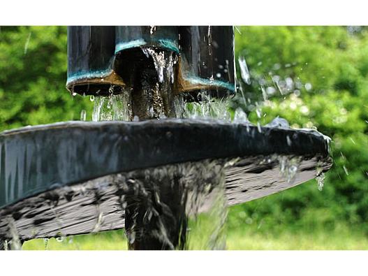 Brunnen im Neuen Südfriedhof